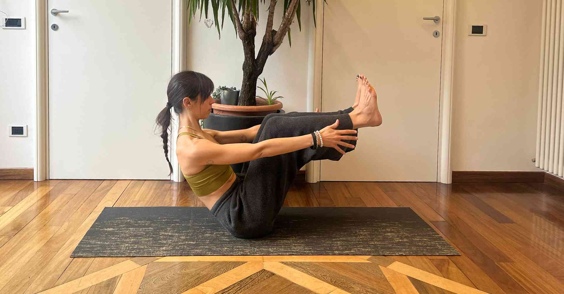 Strenght & Flow Yoga - Abs & Core - 10 minutes
